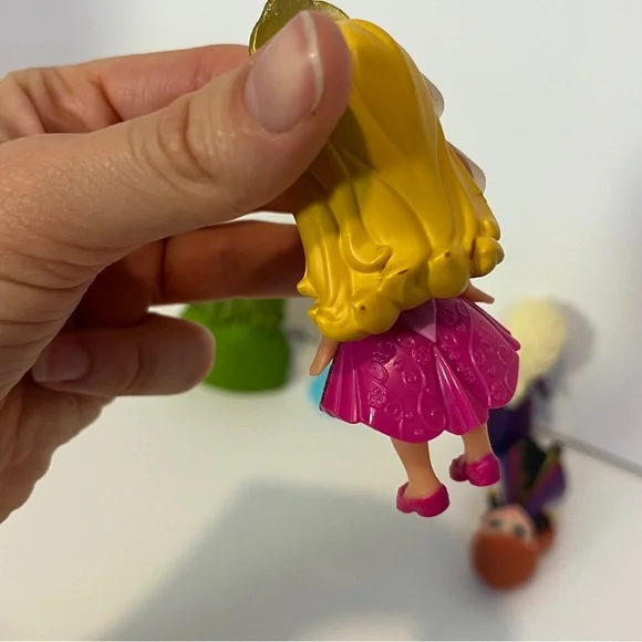 Disney Frozen Elsa Anna and Aurora Pappy Doll Lot Figure PVC Toys Mini Adventure - Picture 9 of 13